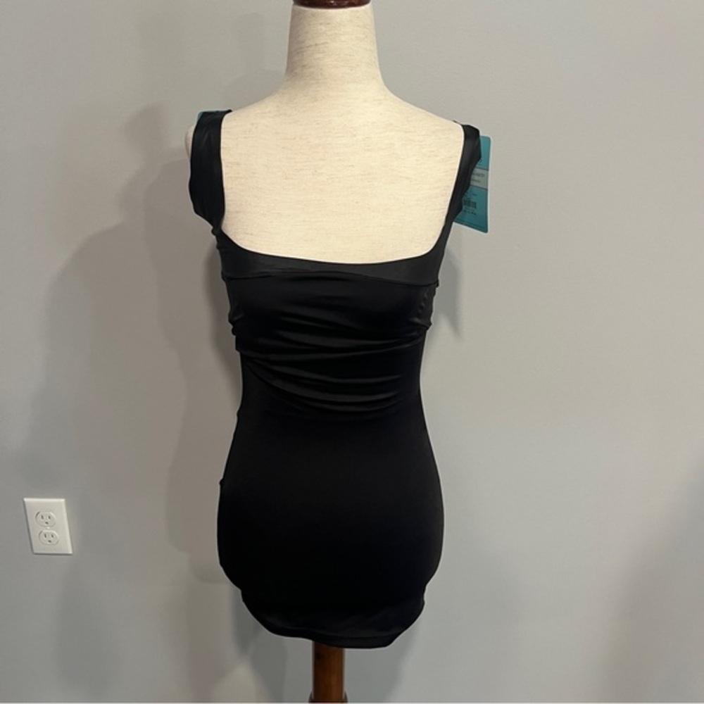 Spanx Assets Open Bust Slip Tank‎ Top Black Medium